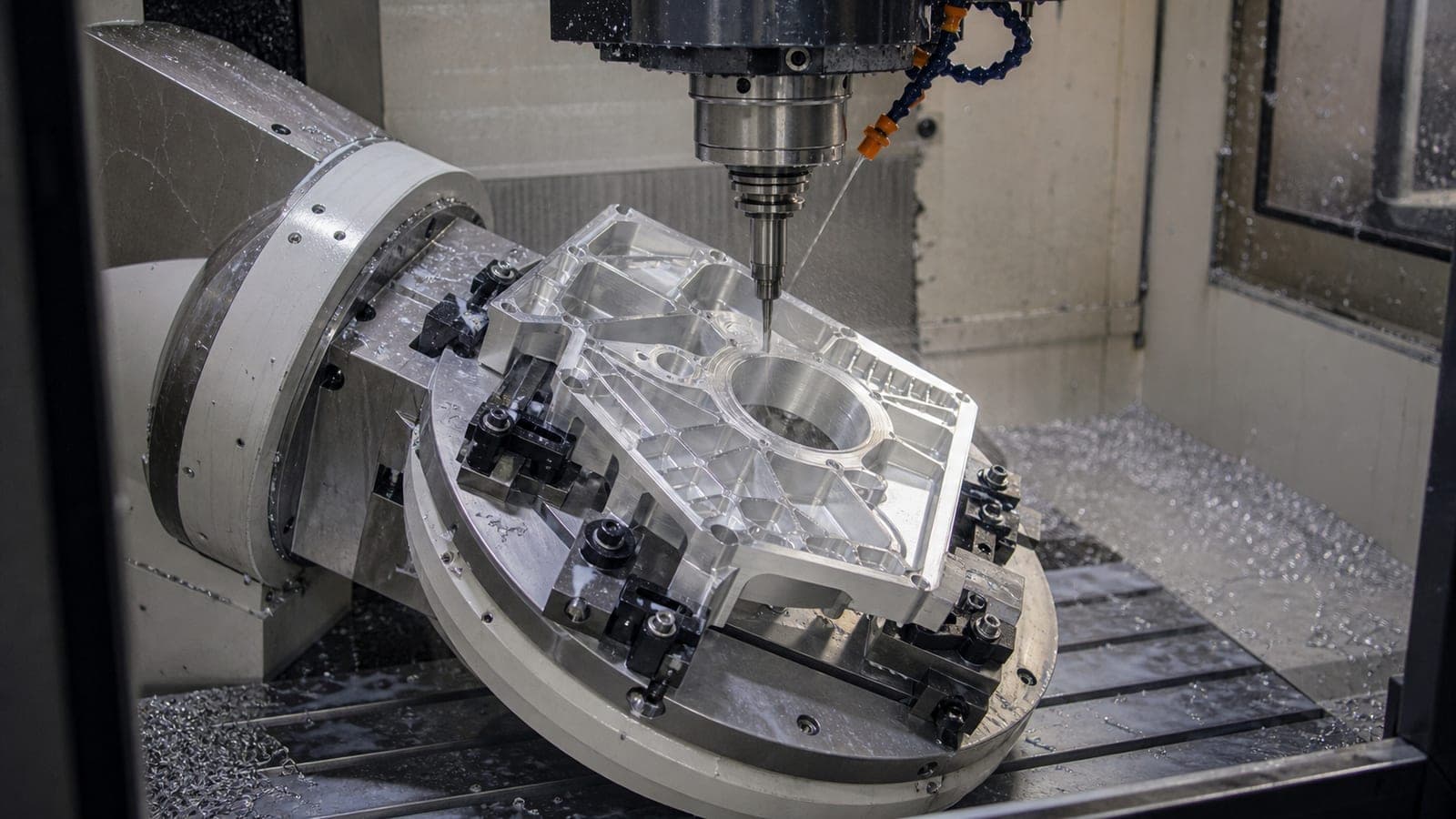 5 Reasons Aerospace Companies Choose 5-Axis CNC Machining
